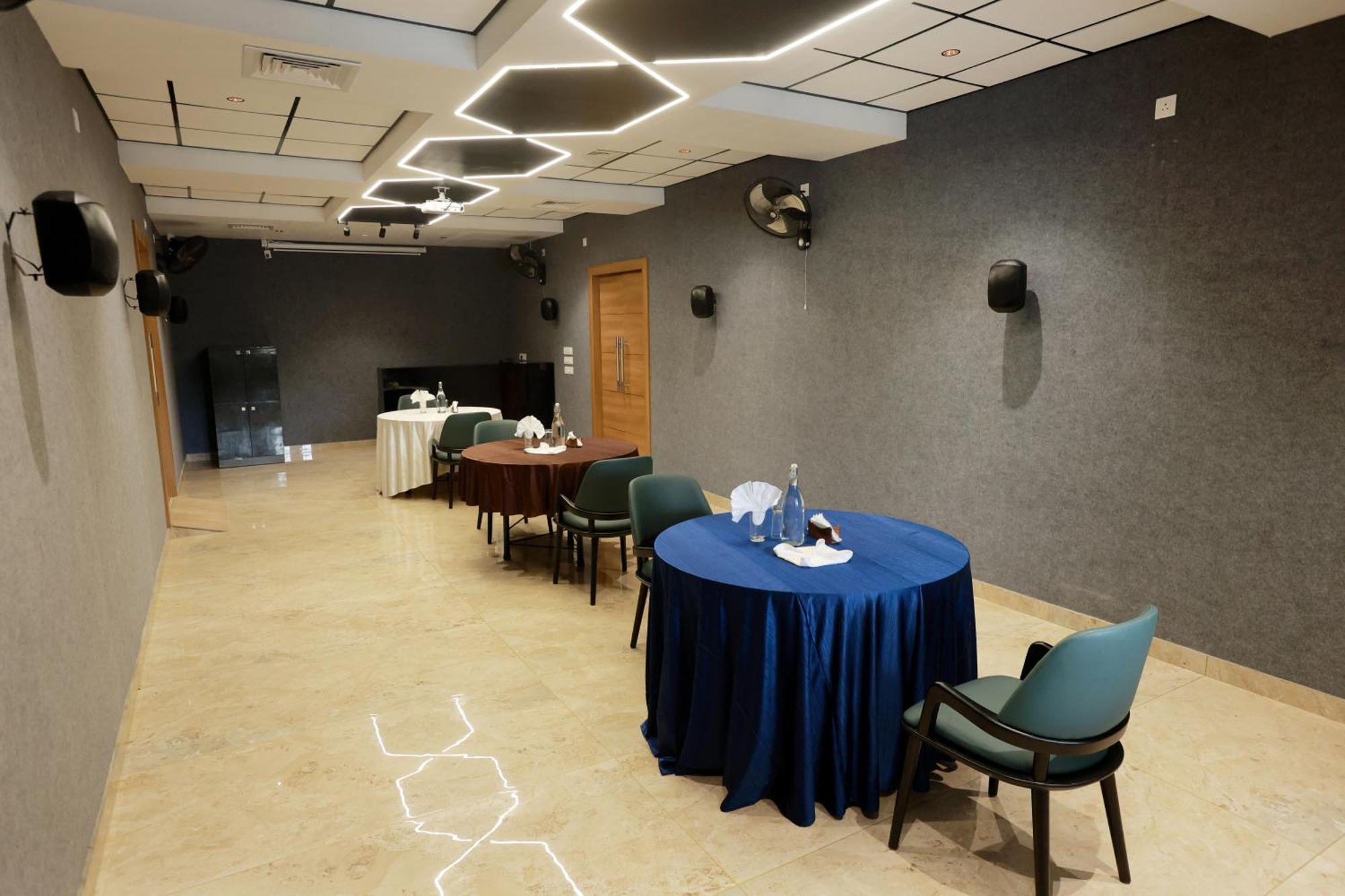 Kochi Cmk Habitat Centre酒店 外观 照片