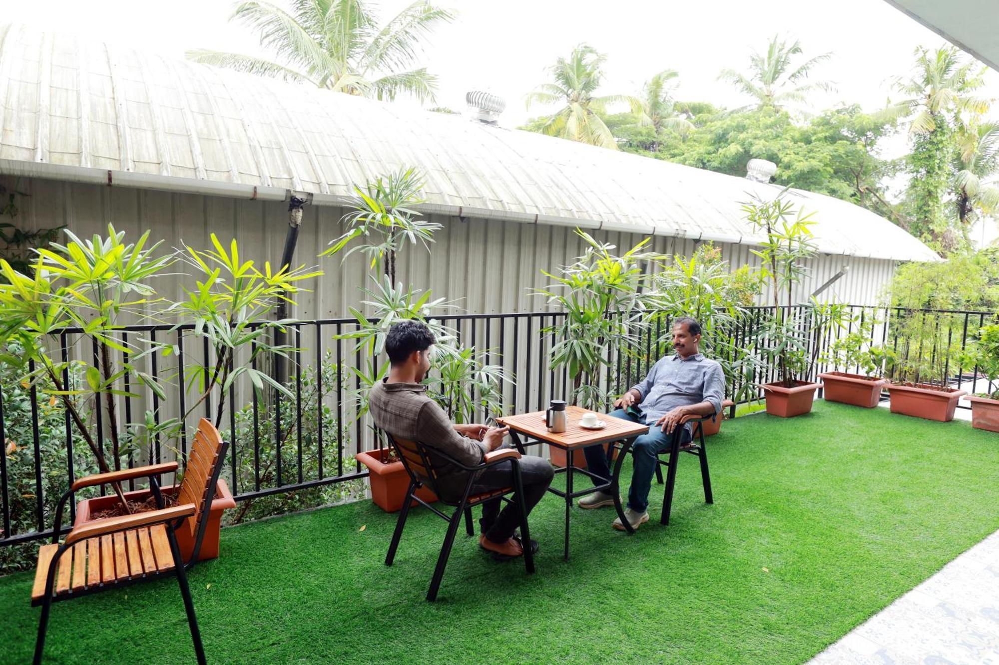 Kochi Cmk Habitat Centre酒店 外观 照片